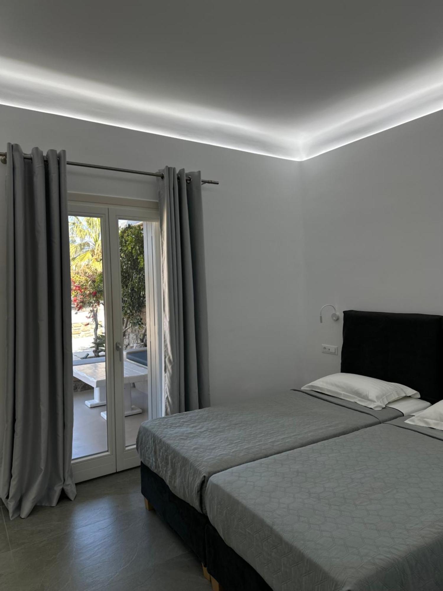 Ac Village Christoulis Mykonos Town ภายนอก รูปภาพ